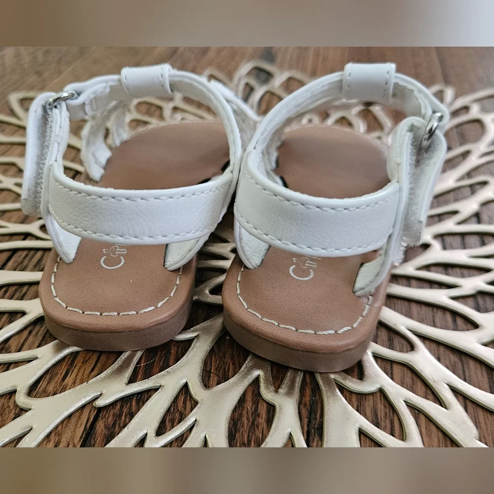Cupcake Couture Butterfly Sparkle White Sandals Velcro Close Size 5